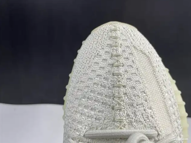 350 V2 YEEZY GY3438 ADIDAS BOOST 0604